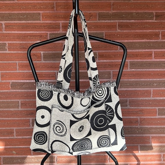 Handmade medium tote bag - Picture 2 of 5